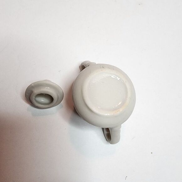 Miniature Porcelean Pitcher and Crock Set White with Flowers 1.5" Tall - Picture 8 of 8